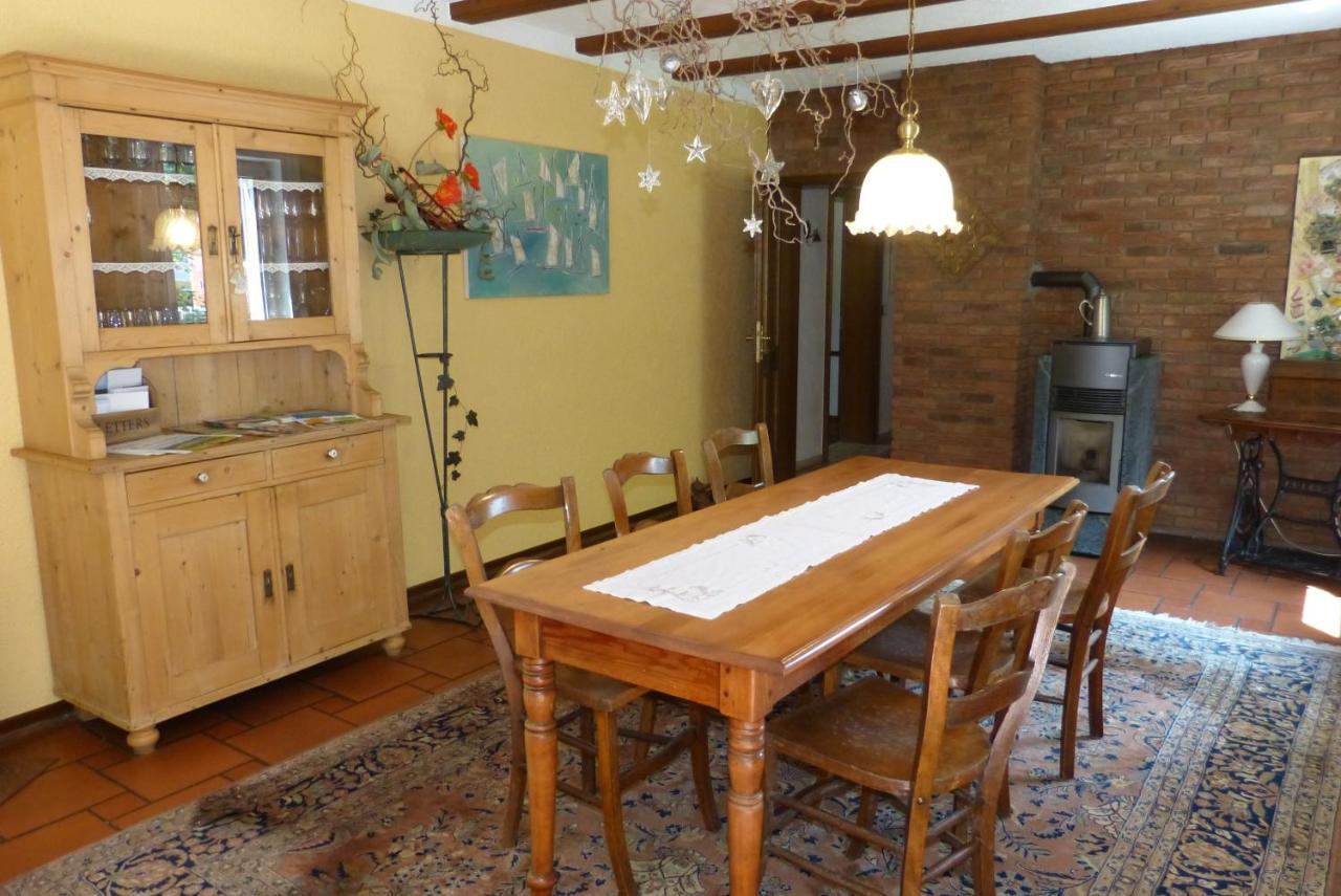 Schreiner Villa Daun Luaran gambar